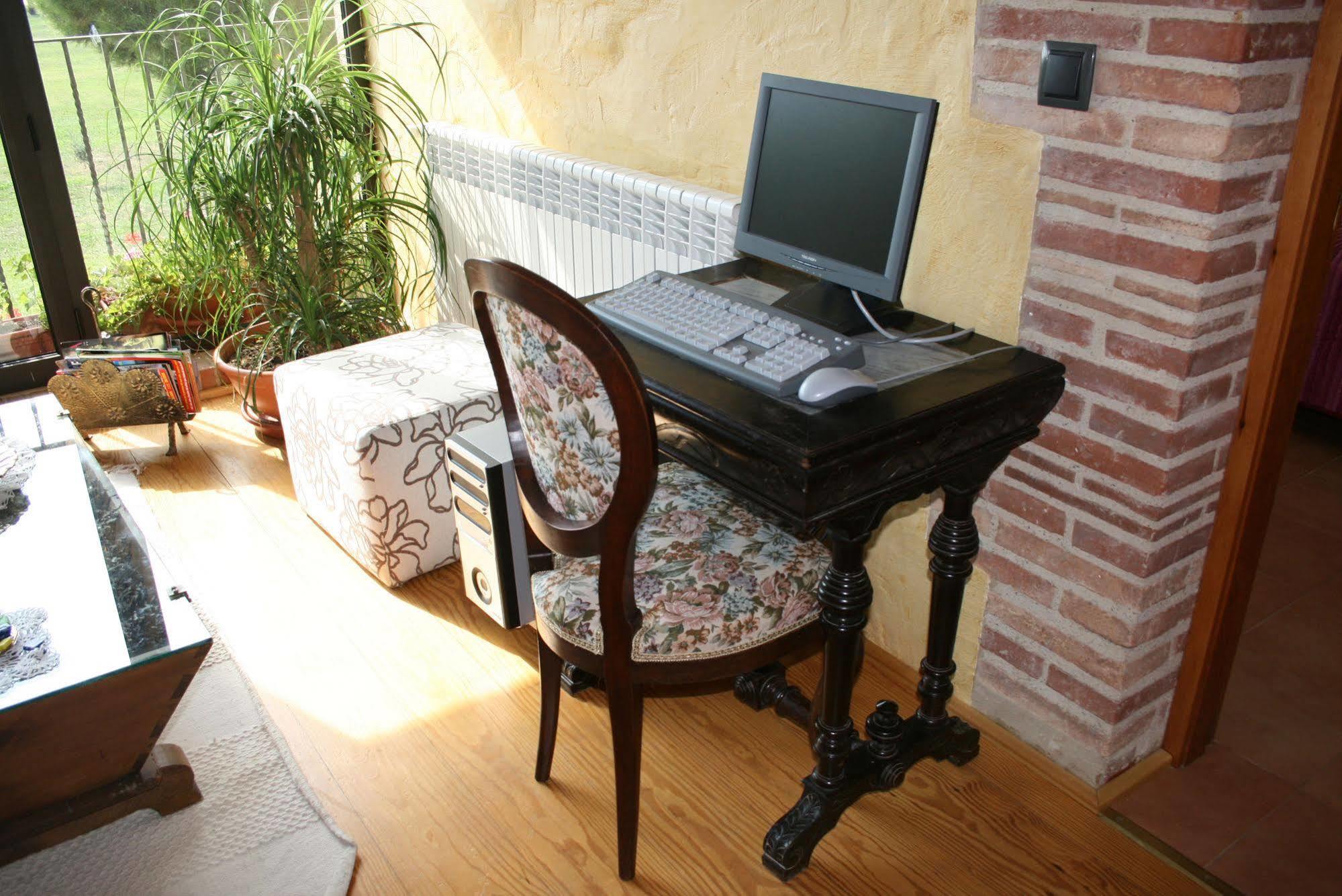 Mas Del Joncar Guest House Сант Пере Пескадор Екстериор снимка